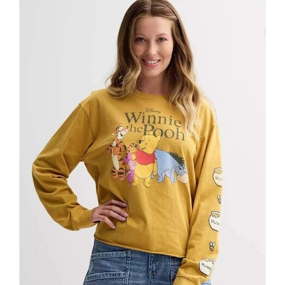 Disney's Winnie The Pooh Juniors' Graphic Skimmer Long Sleeve Tee Medium NWT - Picture 2 of 7